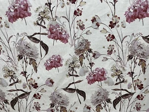 Tessuto rosa in legno di Chiswick di Prestigious Textiles. Prezzo al metro - Foto 1 di 5