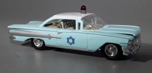 Racing Champions serie polizia 1960 Chevrolet Impala senza scatola - Foto 1 di 2