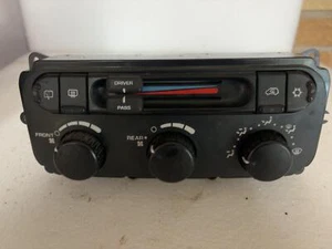 04-07 DODGE CARAVAN Heater A/c ControlManual3 Zone05175359AA - Picture 1 of 7