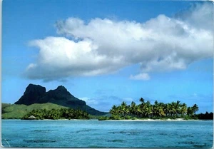 Berge und Palmen, Insel Bora-Bora, Französisch-Polynesien Postkarte - Bild 1 von 2