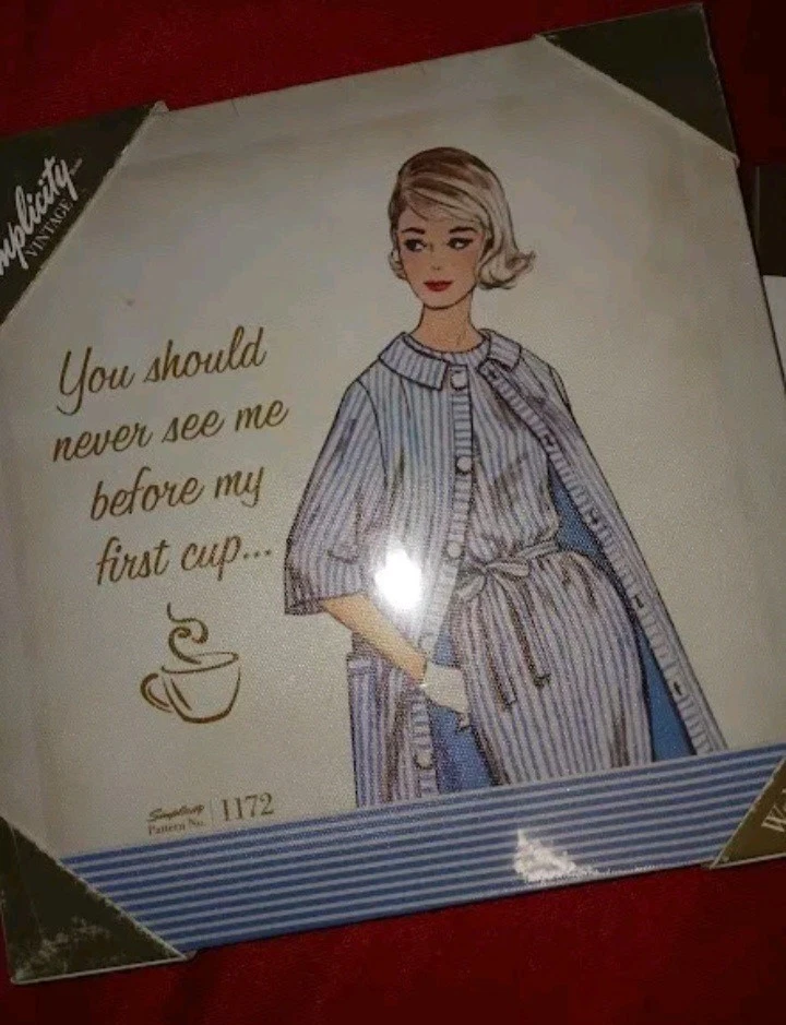 Simplicity Vintage 1960's Lot. Canvas Wall Décor. 8 Embroidered Patches.  New - Image 1 of 4