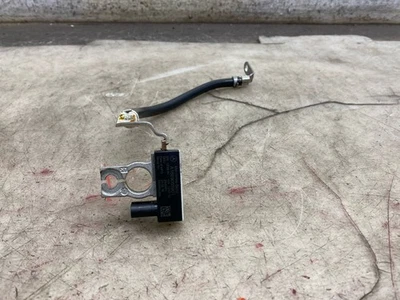 2017-2019 MERCEDES GLS63 负电池终端地面电缆带电压传感器 — 第 1/4 张图片