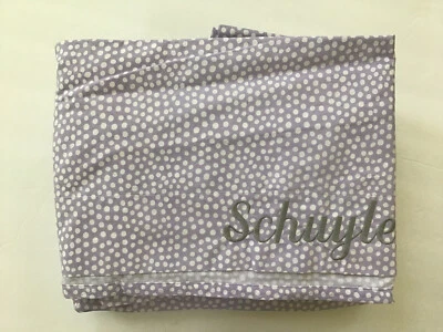 Juego de sábanas dobles Pottery Barn Teen puntos morados con nombre “Schuyler” nuevo Foto 1 de 4