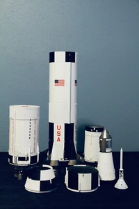 Museum quality 1/96 scale Saturn V model kit - 149 piece 3D resin printed kit - Picture 1 of 24