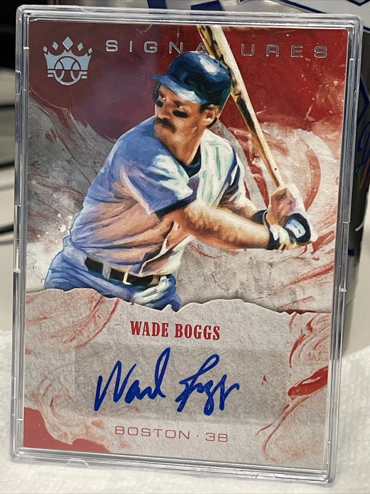 WADE BOGGS 2018 DIAMOND KINGS AUTOGRAPH  -RED SOX!!! - Image 1 of 2