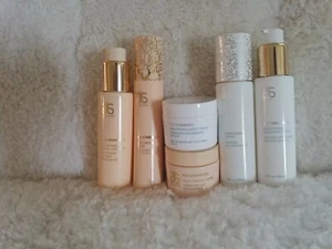 NEW Arbonne For Face RE9 Advanced Anti-Aging Skincares BRIGHTENING & Reugler. - Picture 1 of 1