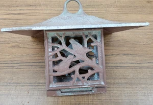 Suet Kuchenhalter Vogelfutterhaus Kleiber Suet Vogelfutterhaus hängend Vintage KOSTENLOSER VERSAND - Bild 1 von 10