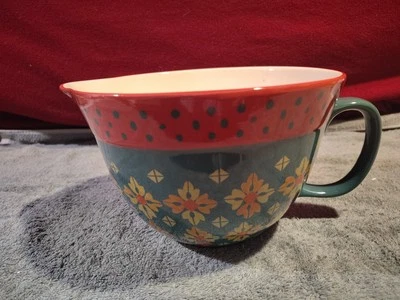 Pioneer Woman Batter Bowl Handle Vintage Geo Pattern Green 2.83 Quart - Image 1 of 4