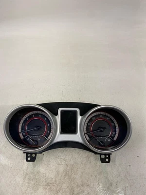 Cuadro de instrumentos velocímetro Dodge Journey 17 18 19 20 Foto 1 de 4
