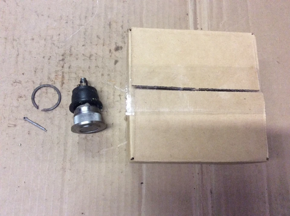 NUEVA RÓTULA DE SUSPENSIÓN SUPERIOR TRASERA NAPA K9736 - Se adapta a Honda Accord 86-89 Foto 1 de 4