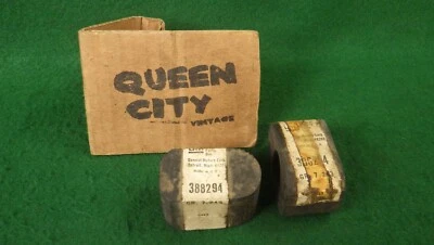 一对 NOS GM 388294 Sway 杆衬套 1964 65 66 67 Oldsmobile F85 可转换 + 高清 — 第 1/4 张图片