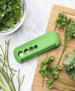 Kitchen Vegetable Leaf Peeler Multi-Function Slicer Gadget Leaf Remover To H UB - Picture 1 of 2