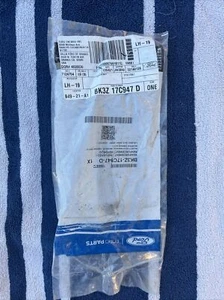 Genuine Ford Side Bracket BK3Z-17C947-D - Bild 1 von 3