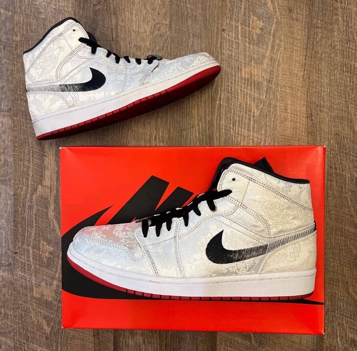 CLOT x Air Jordan 1 Mid Fearless for Sale | Authenticity CLOT x Air Jordan 1 Mid Fearless for Sale | Authenticity