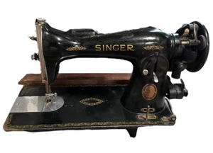 Vintage Singer Sewing Machine Model 15 1955 S/N A005779 Turns On - Picture 1 of 13