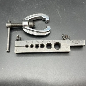 Vintage GlobeMaster Flaring Tool Die Block and Cone 65460 3/16" to 5/8" Italy - Picture 1 of 8