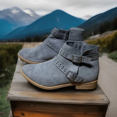 Botas American Eagle para mujer 7,5 informales con cremallera lateral botín al tobillo gris imitación cuero Foto 1 de 4