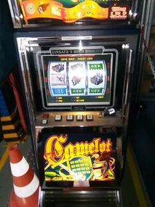 Camelot Geldspieler Geldautomat Glücksspieler einarmiger Bandit Bandito Atronic - Bild 1 von 9