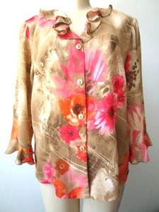 Floral Blouse Patchington Multicolor 3/4 Sleeve Medium Size Button Closure NEW - Picture 1 of 4