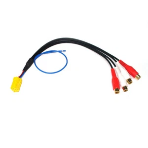 AUX IN amplificador adaptador para VW MFD Audi RNS-D Mini-ISO (amarillo) 4x RCA - Imagen 1 de 1