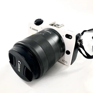 Canon EOS M2 Mirrorless Camera with EF-M 18-55mm IS STM Lens Bundle Accessories - Picture 1 of 10