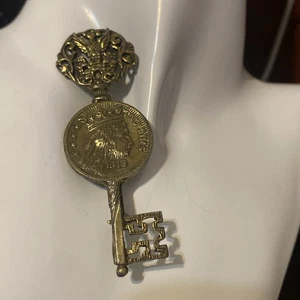 Denicola RARE Brooch With Skeleton Key And 1813 King On Coin 3” X 1” - Picture 1 of 9