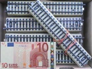 BRAUCHEN SIE NOCH GERADE MÄRKLIN M-GLEISE ?!  ÜBER !! 4m !! MIT ANSCHLUSS-GLEIS - Bild 1 von 1