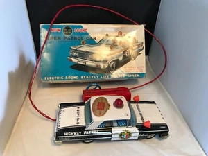 AUTO PATTUGLIA AUTOSTRADA GIAPPONESE LATTA (FORD) DI AOSHIN IN SCATOLA ORIGINALE RARA - Foto 1 di 12