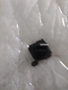 CUTLER HAMMER E34VHBK1 SEL SWITCH OPERATOR 3 POS M/M/M CAM 3 CORROSION RES NNB - Picture 1 of 3