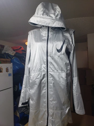 Oregon DUCKS Track NIKE Zip Up Long JACKET Women's COAT Small Silver Reflective Cover