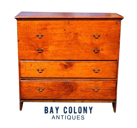 18TH C ANTIQUE NEW ENGLAND QUEEN ANNE PUMPKIN PINE BLANKET CHEST WITH 2 DRAWERS Cover