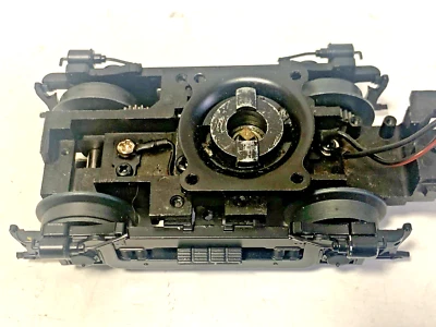 LIONEL / MHT ?? O GAUGE POWER TRUCK - Image 1 of 4