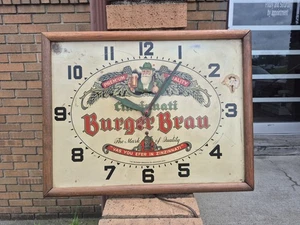 Original Premium Quality Burger Beer Clock Cinninnati Ohio 19 x14.75 x 2.625 in - Picture 1 of 2
