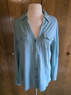 Daisy Fuentes Seafoam Green Lightweight Knit Button Up Shirt Women's L EUC - Image 1 of 4
