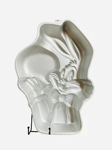 Molde para hornear Bugs Bunny Cake Pan Wilton 1989 Looney Tunes vintage Warner Bros - Imagen 1 de 3
