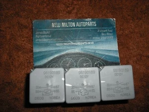96190189 DECO 3 X GENUINE DAEWOO CHEVROLET TACUMA MATIZ KALOS KORANGO RELAYS - Picture 1 of 3