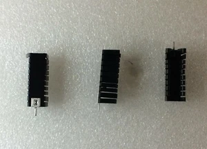 573902B04000G AAVID HEATSINK TO-220 CLIP-ON/TAB ROHS 10 PIECES - Picture 1 of 1