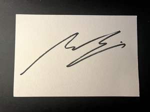 NICK HEIDFELD - GERMAN F1 RACING DRIVER - SIGNED CARD - Picture 1 of 1