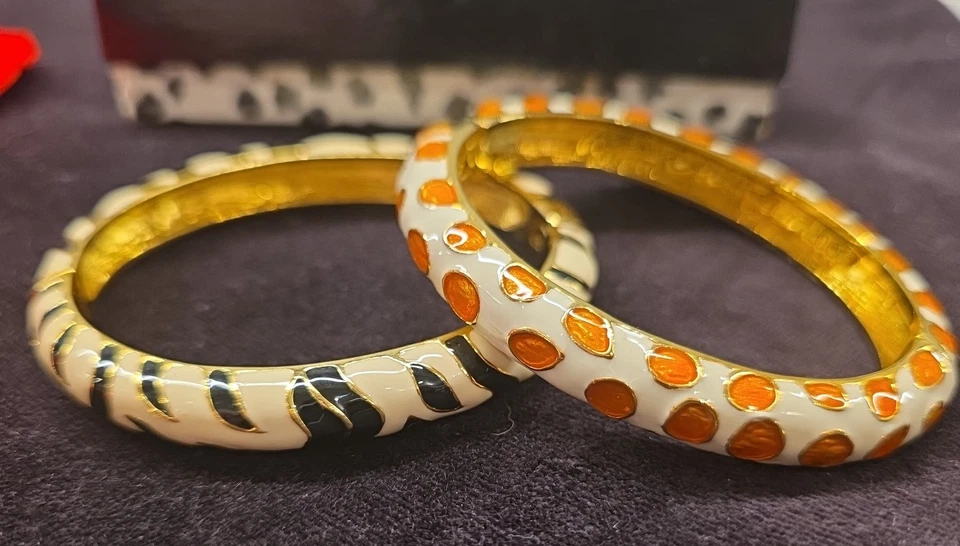 Kenneth Jay Lane Pulseras Animal Cebra, Jirafa Brazaletes Juego de 2 Nuevos en Caja Foto 1 de 4