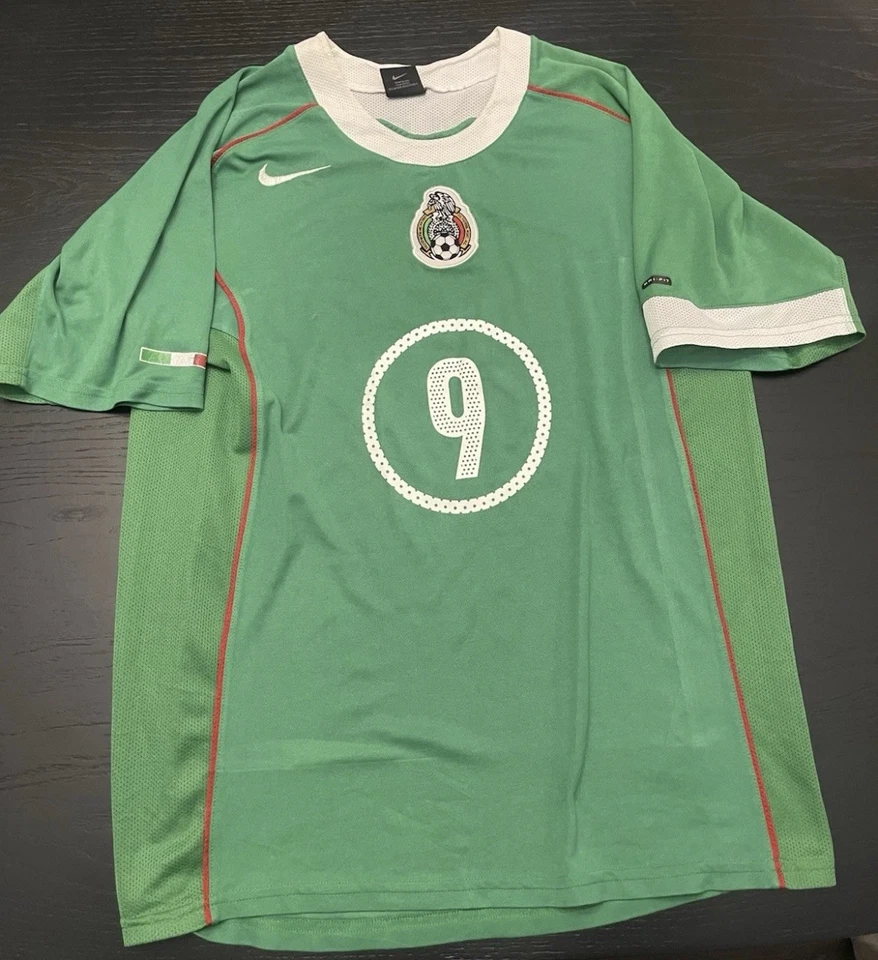 Camiseta Nike México 2005 local - U17 WC Carlos Vela #9 mediana Foto 1 de 4