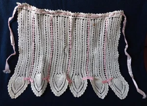 Vintage 1940er 1950er handgehäkelte Ananas gestärkte HALBE Hostess SCHÜRZE rosa Band - Bild 1 von 5