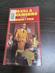 To Kill a Mockingbird VHS MCA Universal ~ Gregory Peck - Picture 1 of 5