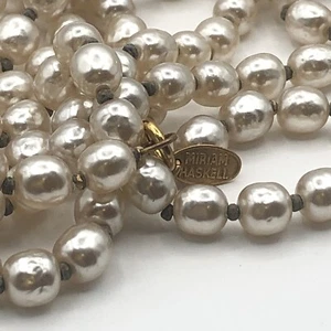 Vtg Signed Miriam Haskell Single Layer Creamy Faux Baroque Pearl Necklace 60in - Picture 1 of 8