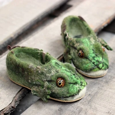 Zapatillas unisex Frog hechas a mano, fieltro de lana natural, zapatos planos de fieltro de sapo Foto 1 de 4