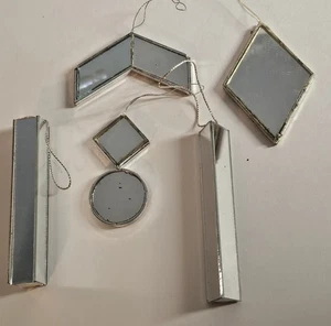 Posten fünf Vintage verspiegelte Weihnachtsschmuck zweiseitig verschiedene Formen - Bild 1 von 5