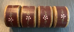 Set 4 - Napkin Rings - Hand Painted Wooden Flower Heartland American Farmhouse - Picture 1 of 10