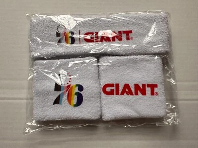 Philadelphia 76ers Sixers Pride Night Rainbow NBA Conjunto de diadema pulsera para sudar Foto 1 de 4