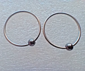 One Pc. 7/8" 22mm 14g Captive Bead Ring with 5mm Hematite Ball Nipple Ear BB2 - Picture 1 of 2