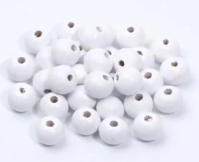 50 Holzperlen 18mm x 17mm Kugeln weiß mit Loch zum basteln fädeln Bastelperlen - Bild 1 von 4