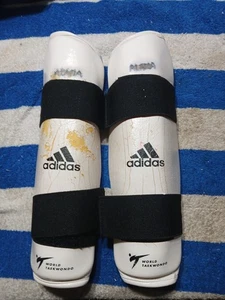 USED White Adidas 'World Taekwondo' Taekwondo Shin Guards Medium - Picture 1 of 13
